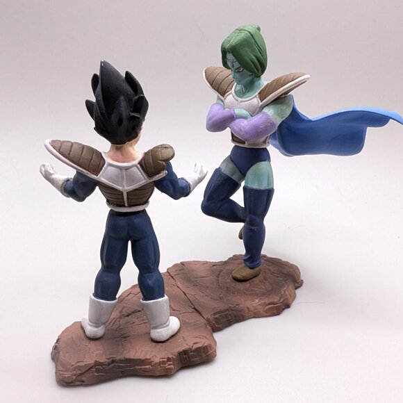 Dragon Ball Z Figurine Figure Capsule 2 Diorama Space Battle Zarbon vs Vegeta - Picture 5 of 9